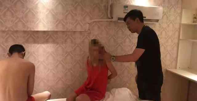 哈尔滨扫黄 介绍外国女子跨境卖淫团伙被端 扫黄现场图曝光尺度大