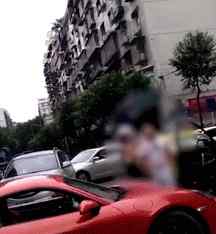 重庆保时捷 重庆保时捷女车主后续最新消息，重庆打人女司机丈夫个人资料照片
