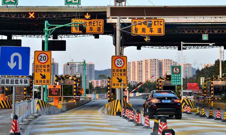 五一从哪天免过路费 五一高速免费几天 五一免过路费吗答案揭晓！