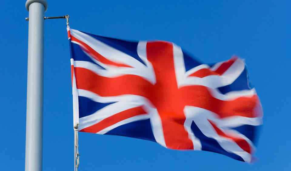 央视揭秘英国卫裤 英国卫裤是骗局吗 英国卫裤是真是假315曝光吗