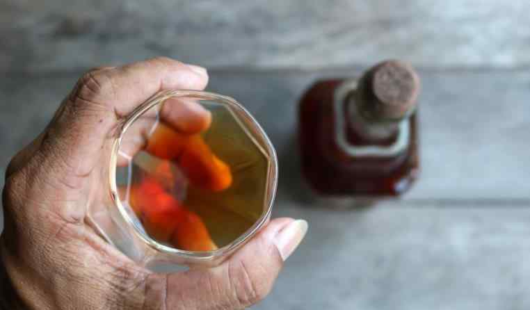 鸿茅药酒有用吗 鸿茅药酒多少钱一瓶 鸿茅药酒治风湿真的有效吗