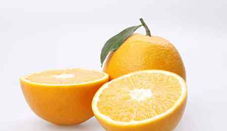 芒果与什么不能一起吃 芒果跟什么不能一起吃 橙子和芒果能一起榨汁吗