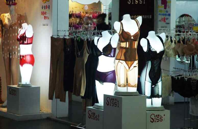 女子16万买内衣新闻 女子花16万买内衣 美体内衣真的可以塑形吗