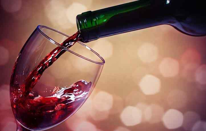 国产葡萄酒 什么是干红葡萄酒 国产的干红葡萄酒哪个好