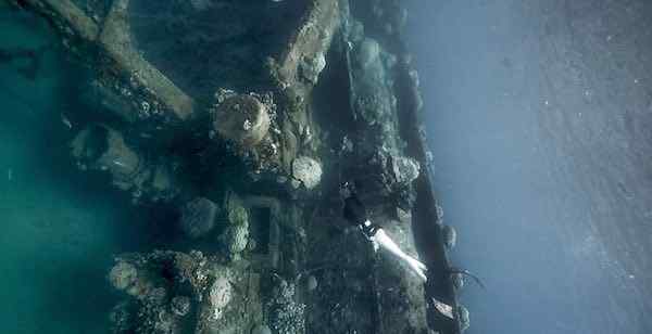 马里亚纳海沟有多深 马里亚纳海沟有多深 世界上最深的海沟揭秘