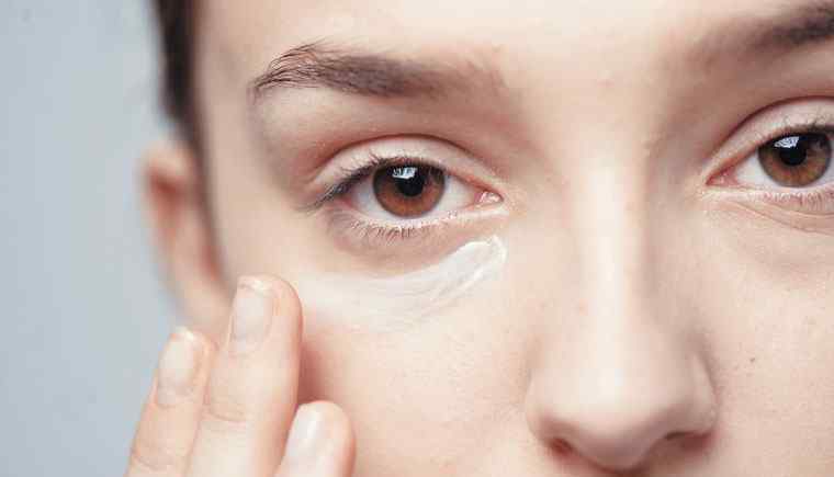 loreal眼霜 欧莱雅眼霜多少钱 欧莱雅眼霜适合什么年龄