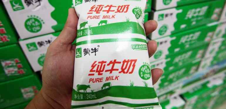 蒙牛纯牛奶包装 蒙牛袋装纯牛奶价格多少 纯牛奶买什么包装的好