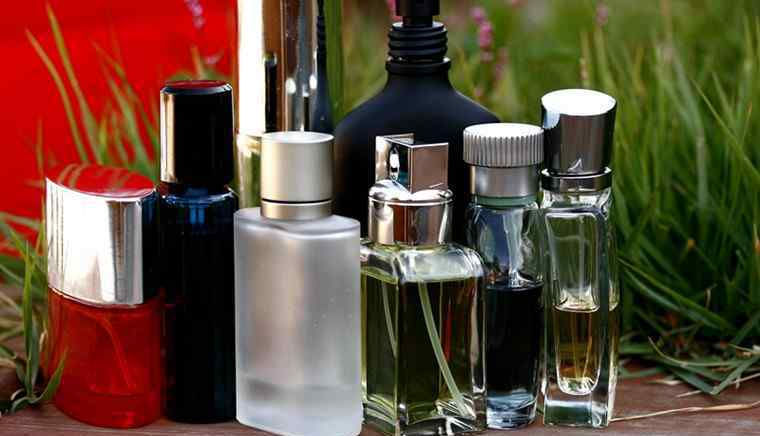 cooc是什么牌子 哪个牌子的香水好 推荐六款最受欢迎的女士香水