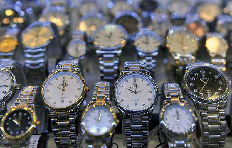 dw手表怎么样 适合年轻女生佩戴的手表有哪些 DW手表质量怎么样