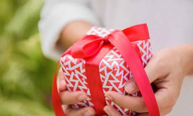 父亲节送什么最好 父亲节送什么礼物最好 2018适合父亲的礼物推荐