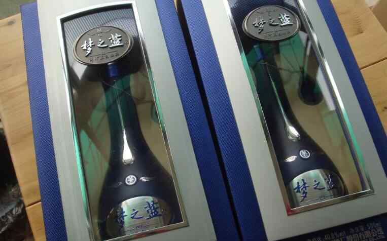 天之蓝多少钱一瓶 天之蓝52度多少钱一瓶 为什么它那么受欢迎？