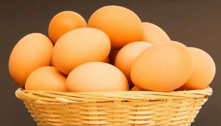 怎么辨别假鸡蛋 什么样的鸡蛋比较好 怎样辨别假鸡蛋？