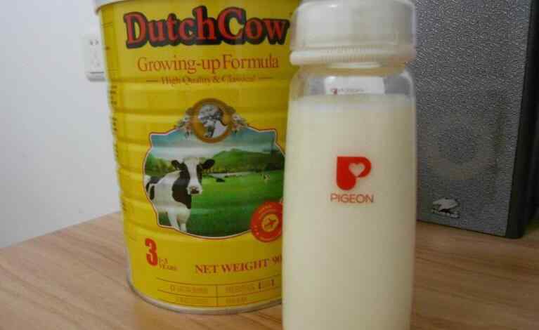 荷兰中老年奶粉 荷兰乳牛中老年奶粉 100%选用进口安全优质奶源