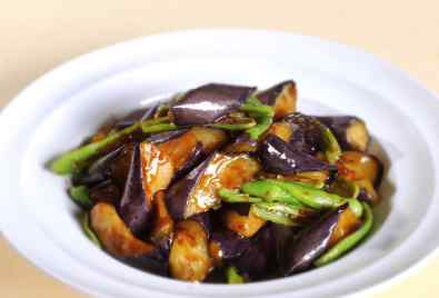 茄子与什么相克 茄子和土豆能一起吃吗 茄子和土豆的做法
