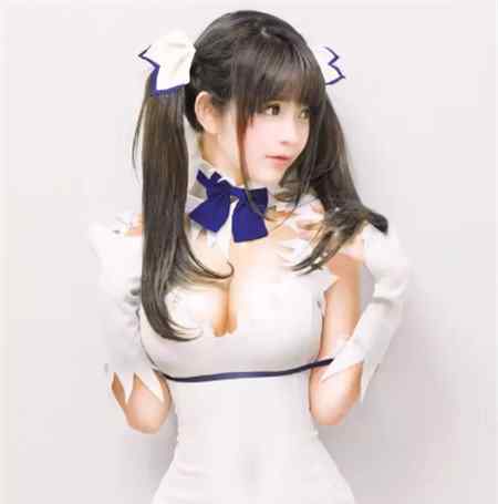 yurisa整容 yurisa整容前后图片 一张脸精致得无可挑剔