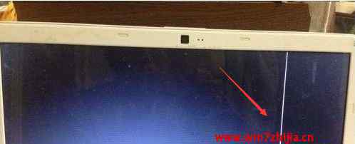 显示器有竖线维修方法 win7系统显示器有一条竖白线的解决方法