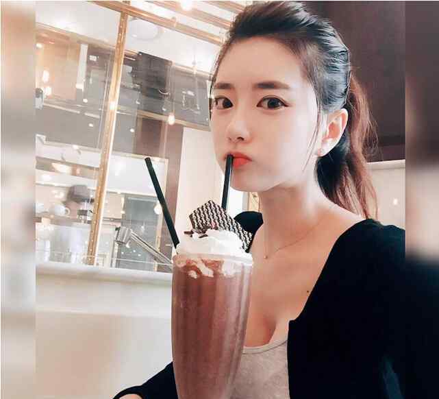 yuki 韩国性感女主播Yuki Han（韩申颖）私照曝光 事业线竟然是J罩杯