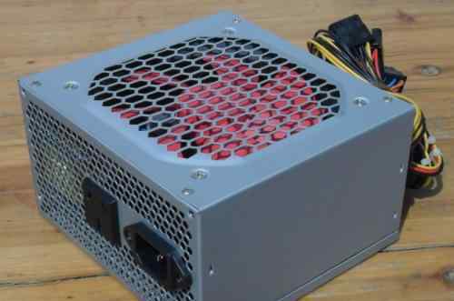 电脑开机黑屏 win7系统电脑启动黑屏的解决方法