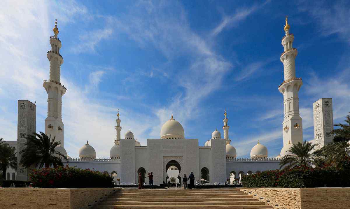 麦加大清真寺 高贵圣洁的阿布扎比大清真寺