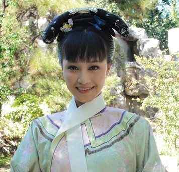 甄嬛传果郡王扮演者 《甄嬛传》浣碧饰演者是谁？扮演者蓝盈莹个人资料