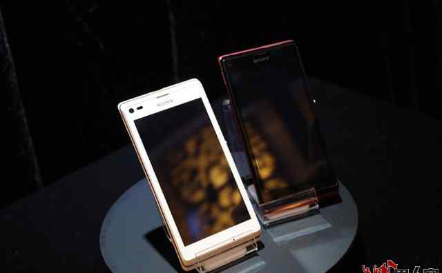 s36h 索尼发布M35c/M35h/S36h 中低端智能手机新宠