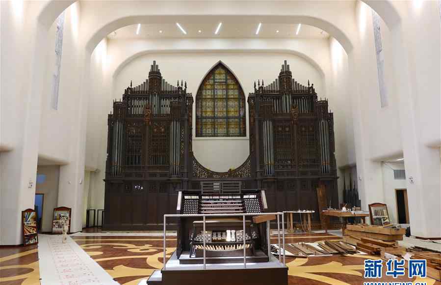 教堂管风琴 跨越百年的中美乐曲——巨型管风琴重生记