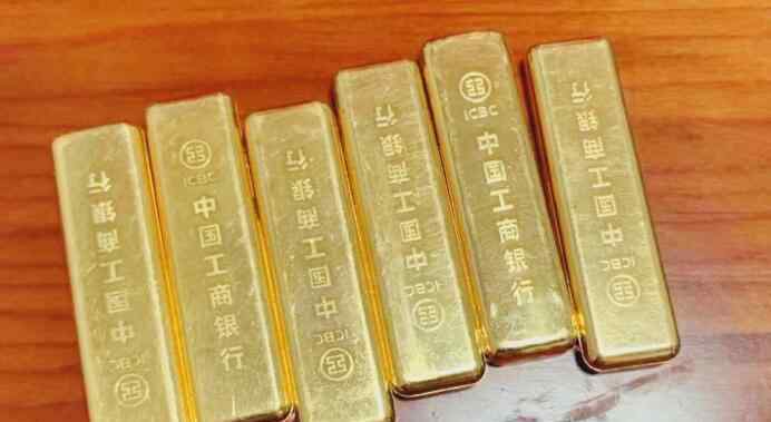 最近黄金价格 金价再破历史纪录，最近黄金疯涨是什么原因及未来发展趋势