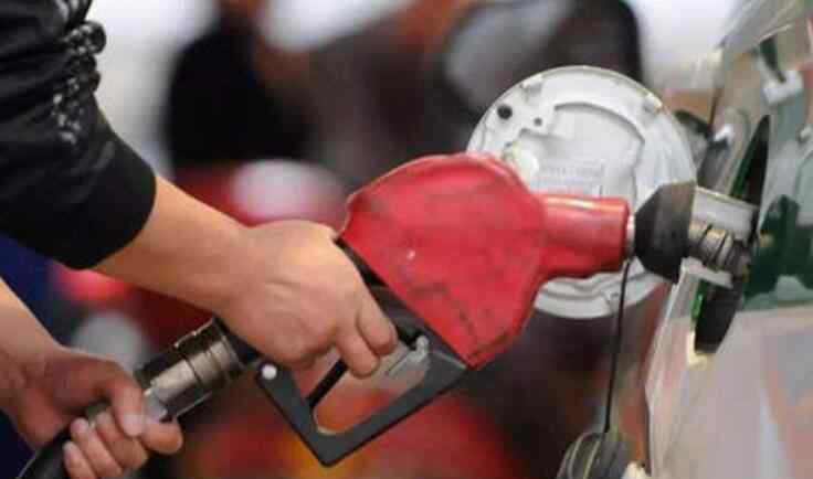 国内成品油价上调 9月4日国内成品油价格不调整，油价调整与什么有关