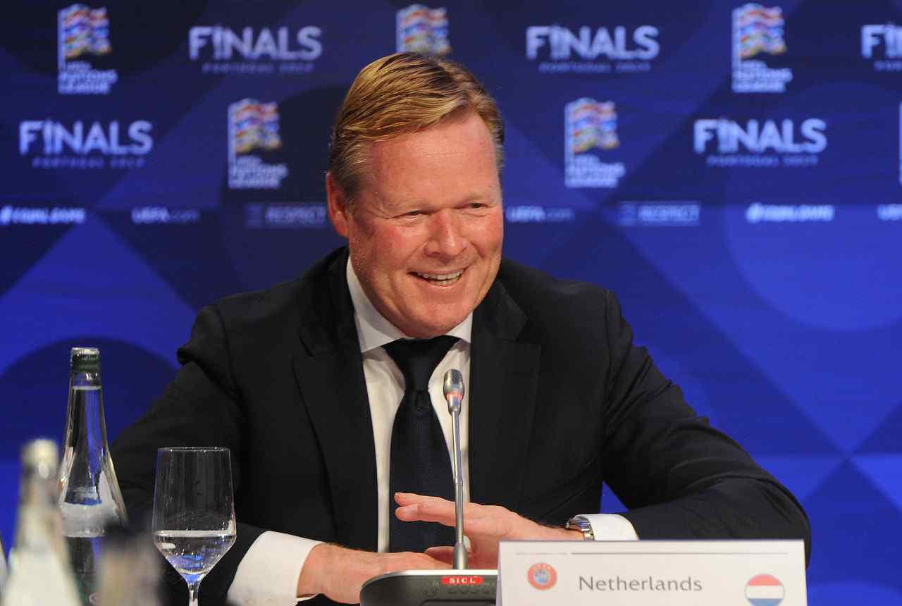 荷兰主教练 科曼将于本周辞去荷兰国家队主帅一职 正式入主巴萨
