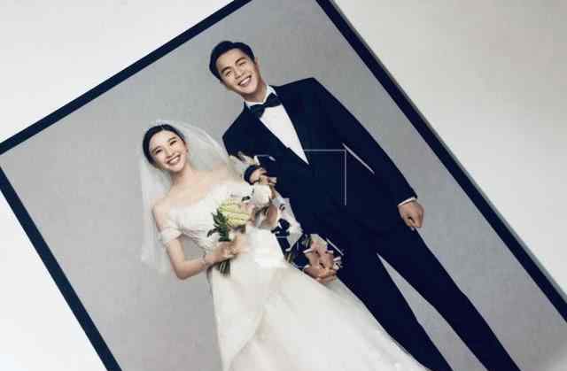 情侣香水 张若昀唐艺昕婚礼伴手礼曝光  情侣香水、永生花朵还有甜skr人的诗！