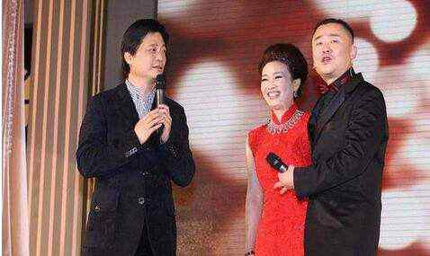 周立波婚礼崔永元视频 崔永元大闹周立波婚礼现场视频，崔永元赠新娘“一时糊涂”！