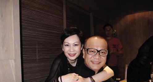 欧阳震华老婆 欧阳震华被指吃软饭妻子身家百亿 原来是老婆实力太强了！