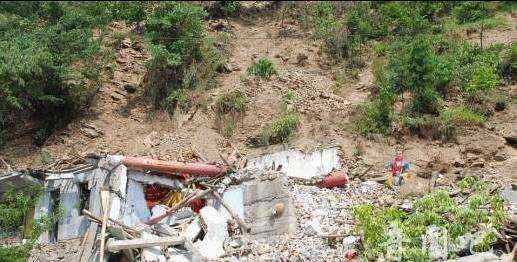 四川地震死了多少人 汶川大地震死了多少人，已确认69227人遇难！