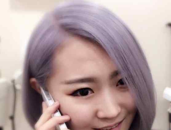 灰紫色 女款烟灰紫色头发图片欣赏 5款发型让你与众不同