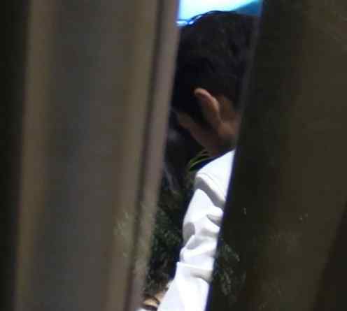 李治廷王力宏蒲巴甲 李治廷新恋情再添锤？与神秘美女拥吻被拍 粉丝已哭成狗！