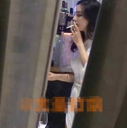 李治廷王力宏蒲巴甲 李治廷新恋情再添锤？与神秘美女拥吻被拍 粉丝已哭成狗！