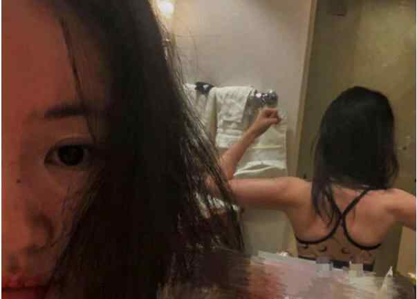 刘亦菲单手做平板支撑 肌肉线条显眼，高糊像素都挡不住美貌