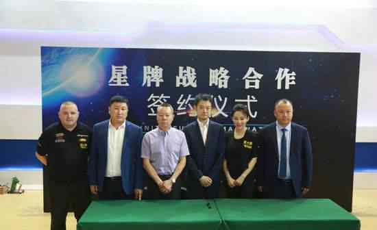 潘晓婷个人资料 潘晓婷现身体博会是怎么回事？潘晓婷个人资料近照曝光