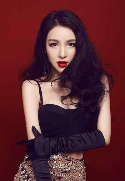重头再来 郭美美道歉视频 决心改过自新重头再来