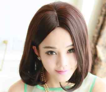 中分吧 女生中分短卷发发型 打造可爱洋气小美女