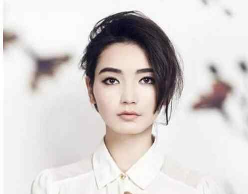 方脸适合什么眉型 方脸浓眉女生适合什么发型 方脸女生漂亮发型图片