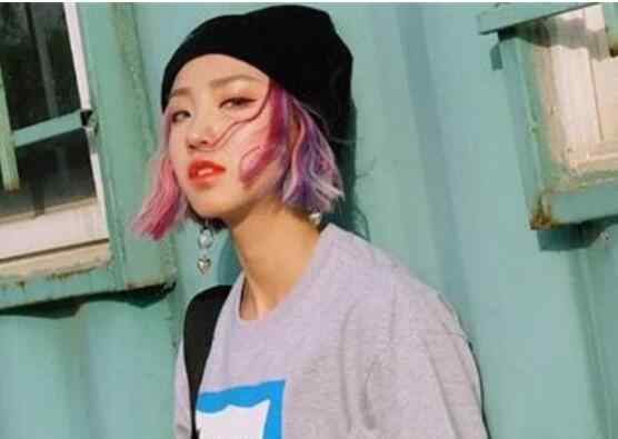 极光色 时尚极光色动感少女短发发型欣赏