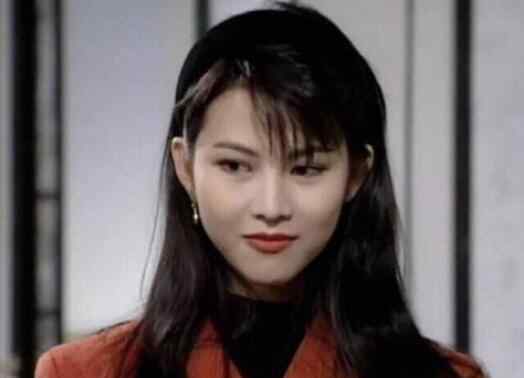 戴志诚老婆 蔡少芬的发型如何扎 蔡少芬发型图片大全