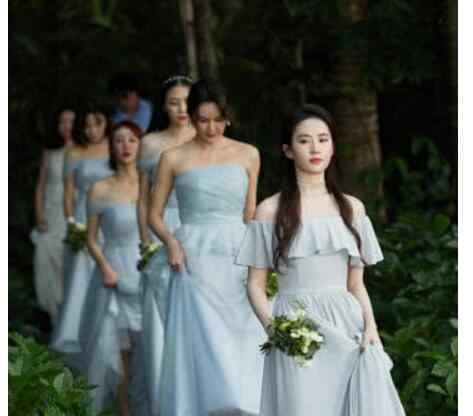 刘亦菲伴娘 刘亦菲伴娘发型如何扎