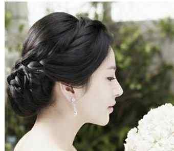 韩式新娘盘发视频 韩式新娘妆发型视频