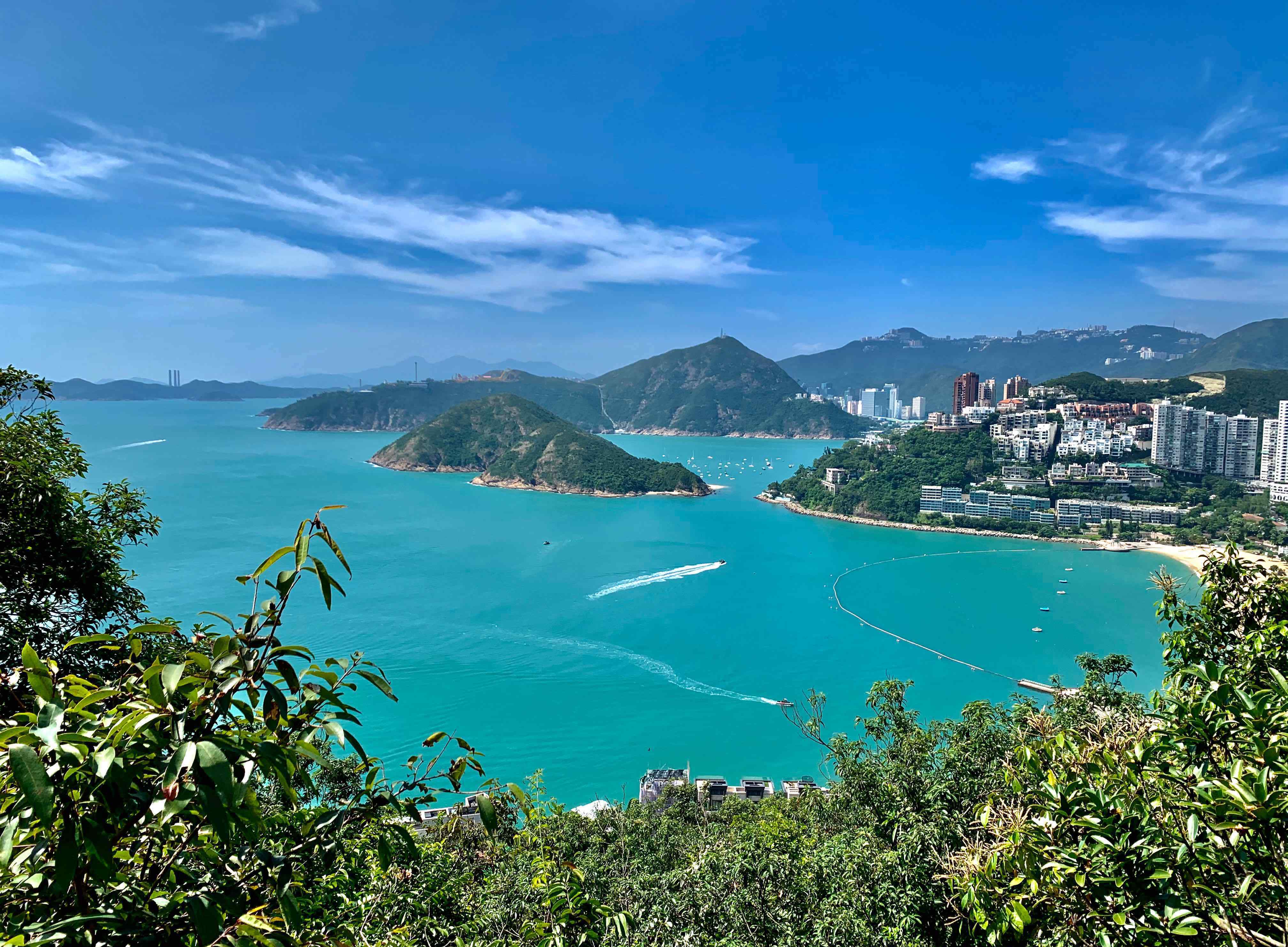 香港阳明山庄 城市之外的香港郊野自然风光系列：行紫罗兰山径，俯瞰浅水湾风光