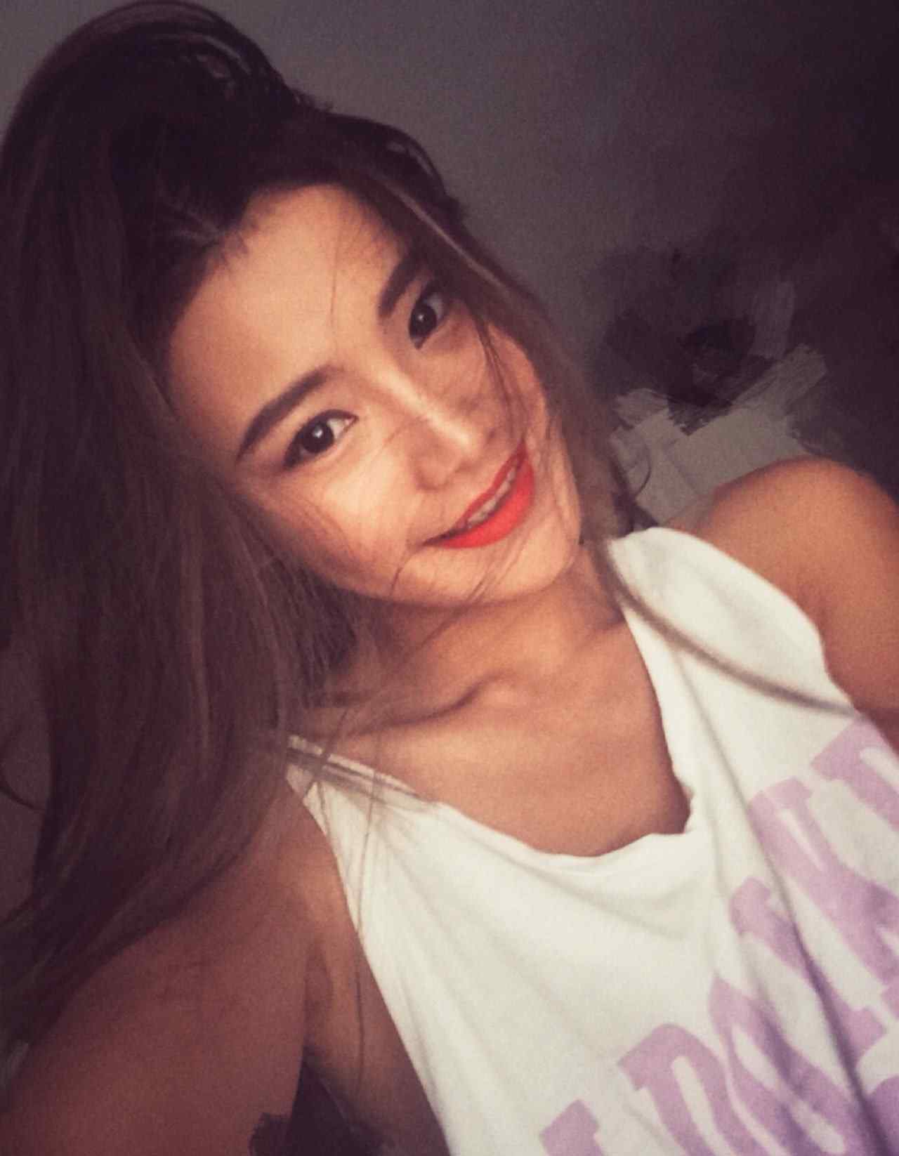 游千惠 游千惠个人资料简历 游千惠性感美照分享