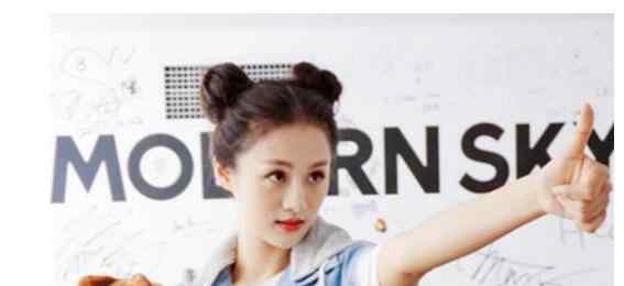 爱心头发怎么扎 心形小揪揪头发怎么扎 女生心形小揪揪发型效果图