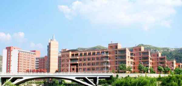 山东大学兴隆山校区 山东大学兴隆山校区地址 校园环境怎么样