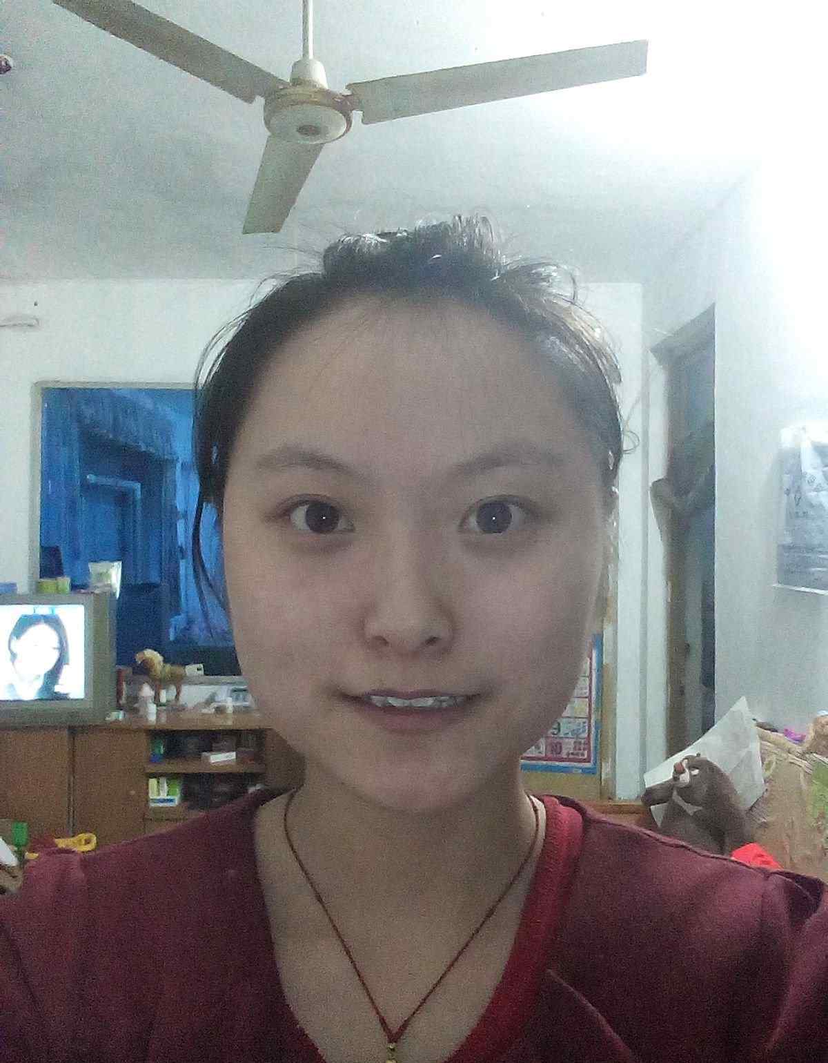 方形脸和国字脸的区别 方脸和国字脸的区别